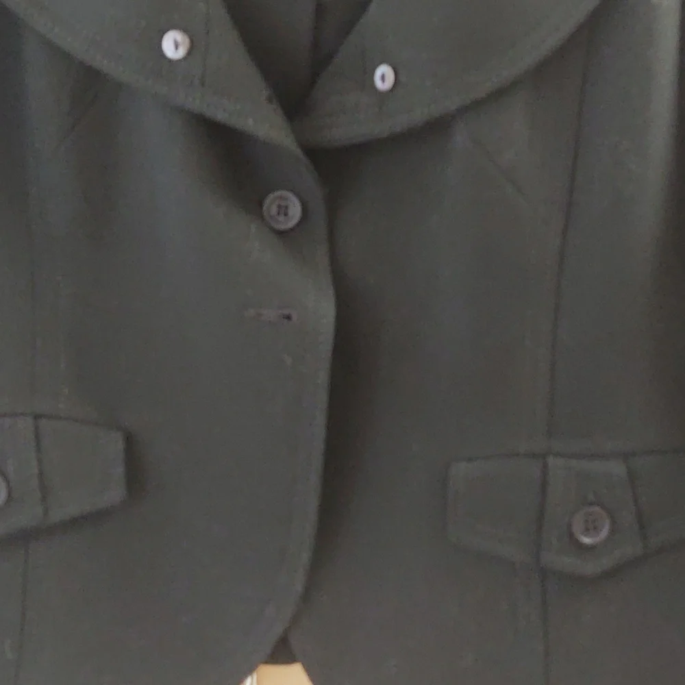 Jacket - Picture 2 of 3